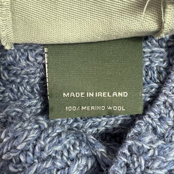 Aran Sweater Womens One Size Grey Overhead Cape Cable Knit Merino Wool Ireland - Picture 7 of 7